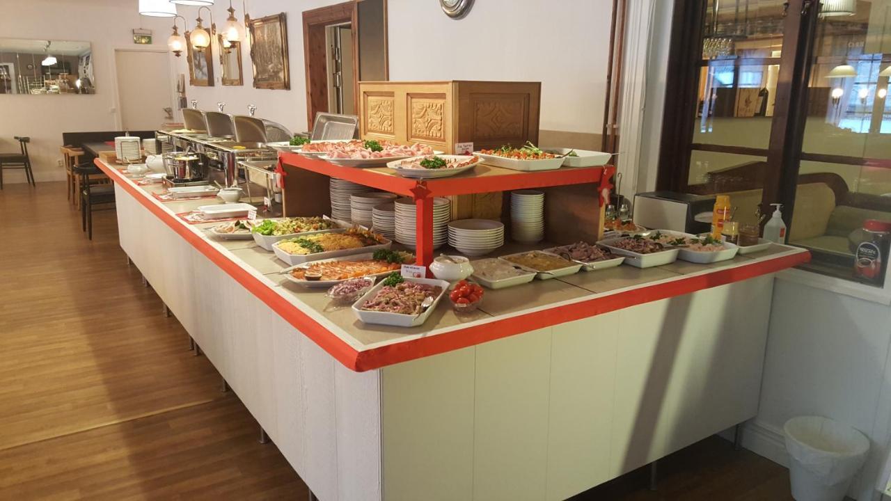 האגפורש Rada Hotel מראה חיצוני תמונה